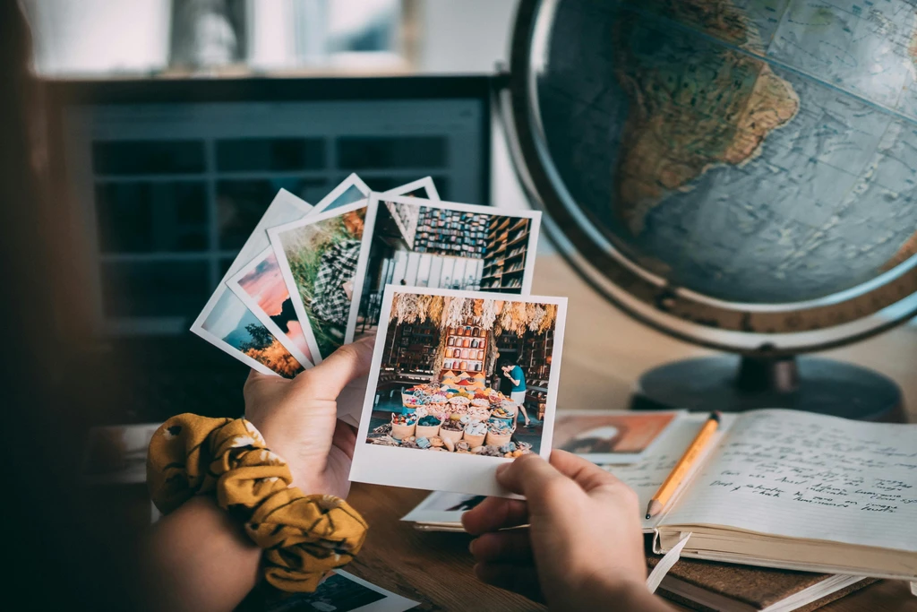 📸 How to Archive Travel Memories: So You Can Keep Them FOREVER
